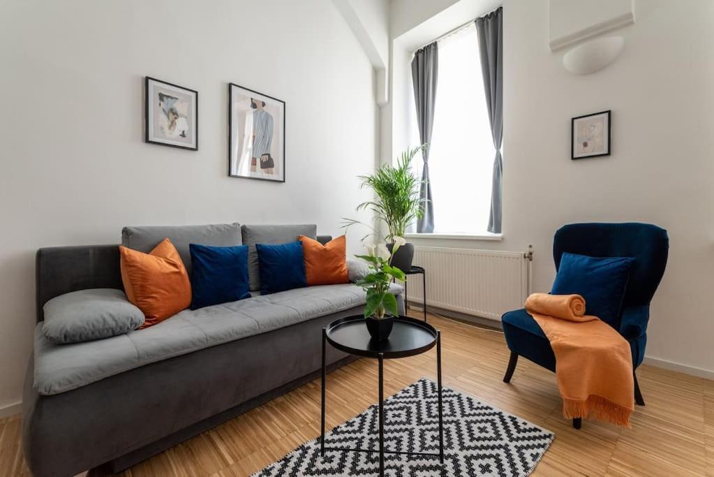 Pristine 1Br Steps From City By Hm Vienna Esterno foto